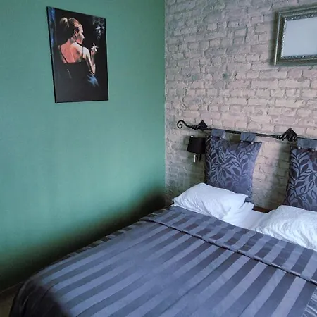 Apartamentai Uzupis Lägenhet *