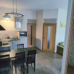 Apartamentai Uzupis * וילנה