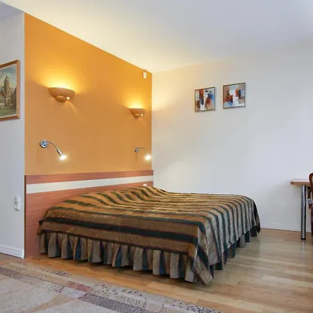 Apartamentai Uzupis וילנה